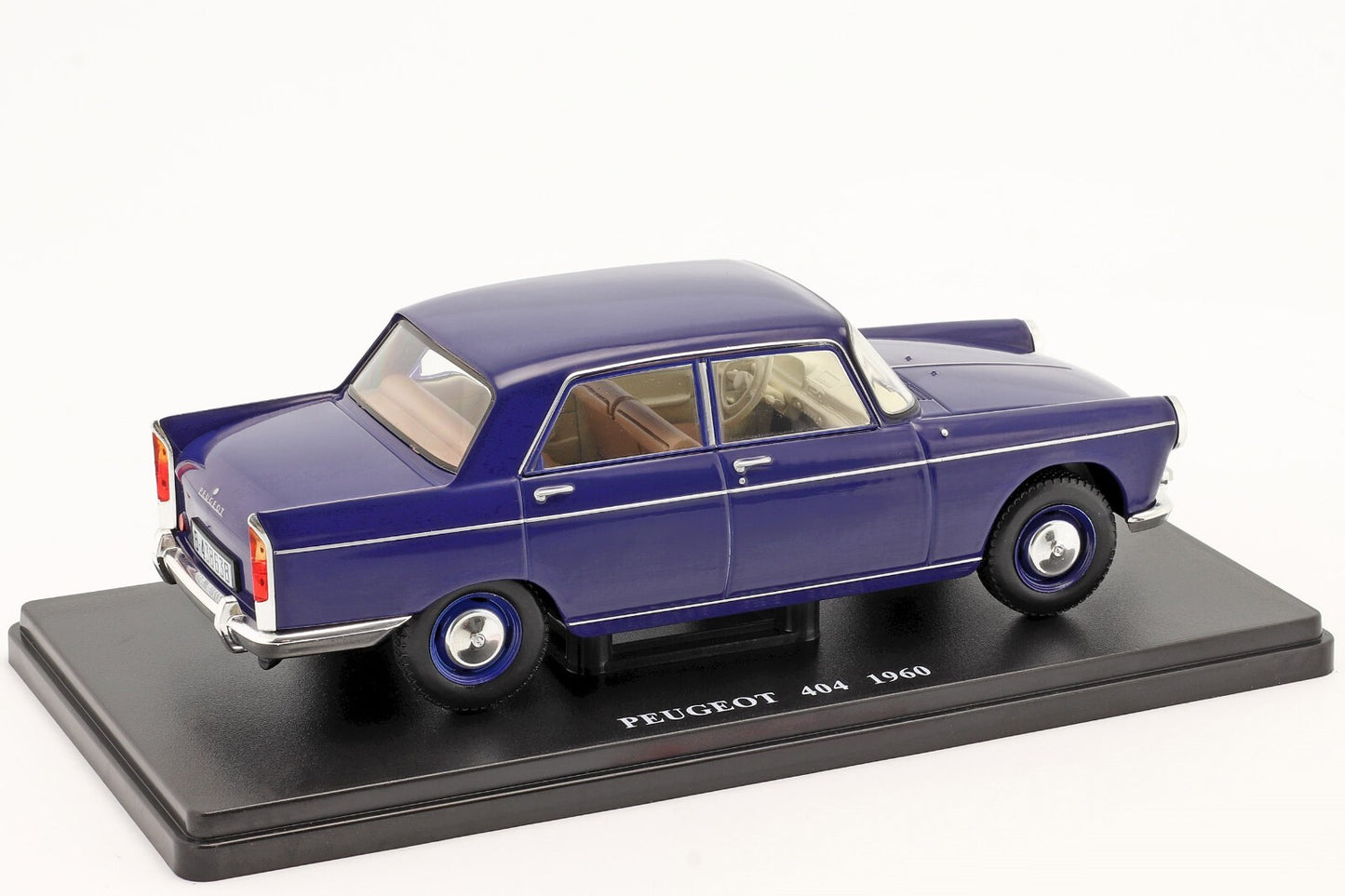 1/24 Hachette - Peugeot 404 Bleue