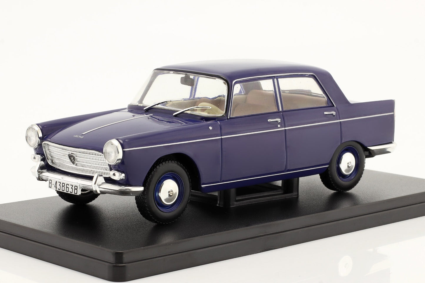 1/24 Hachette - Peugeot 404 Bleue