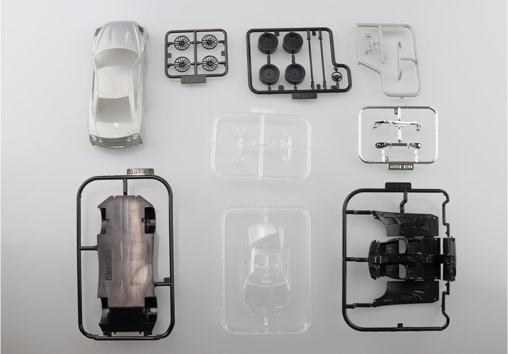 1/32 Kit à monter en plastique : Nissan GTR R-35