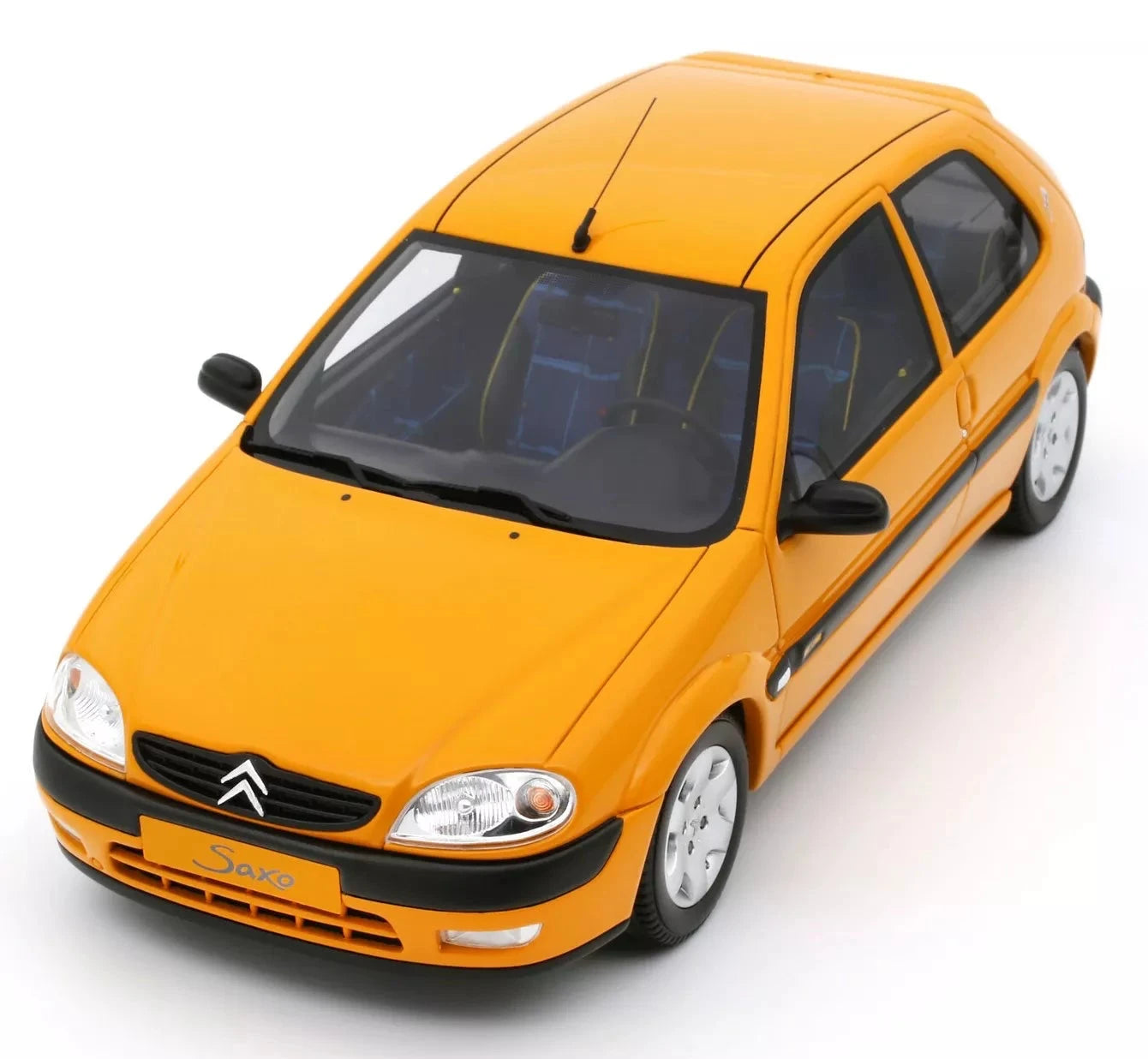 1/18 Ottomobile - Citroën Saxo BIC