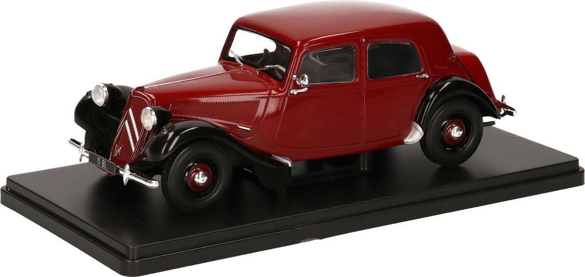 1/24 Citroën Traction Avant