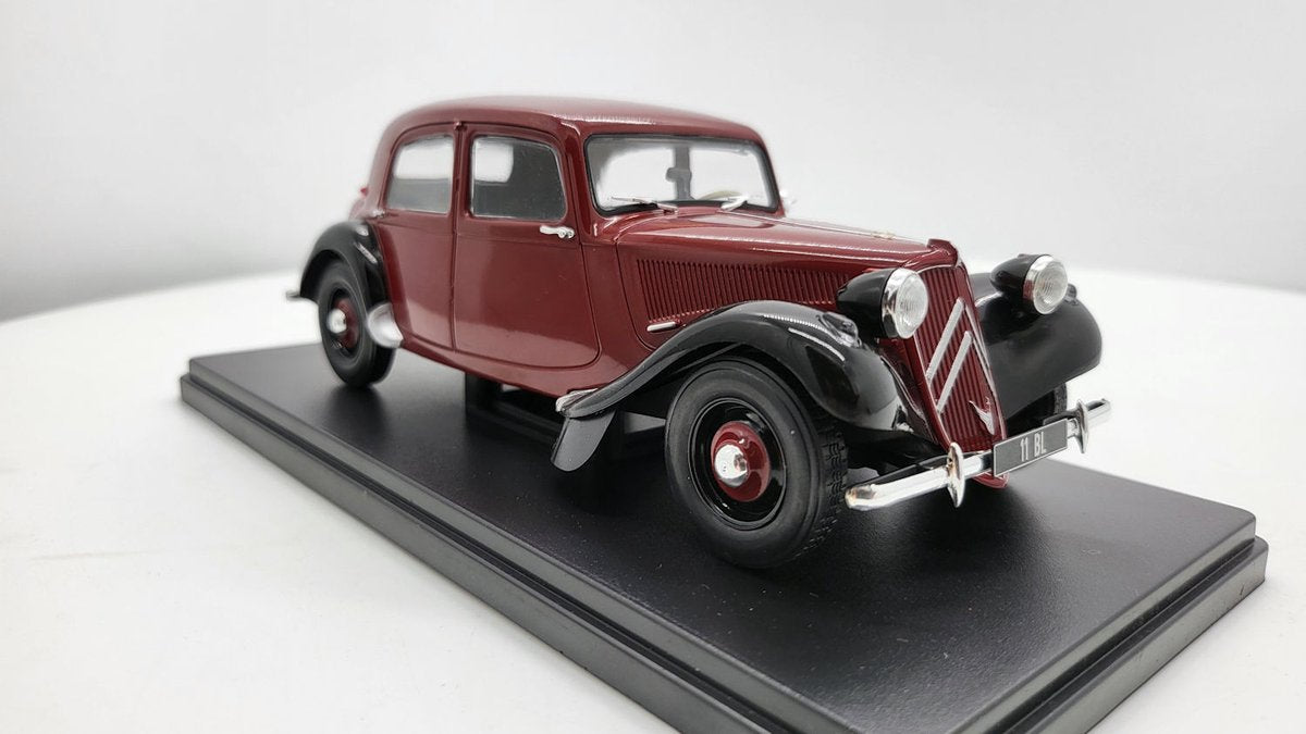 1/24 Citroën Traction Avant