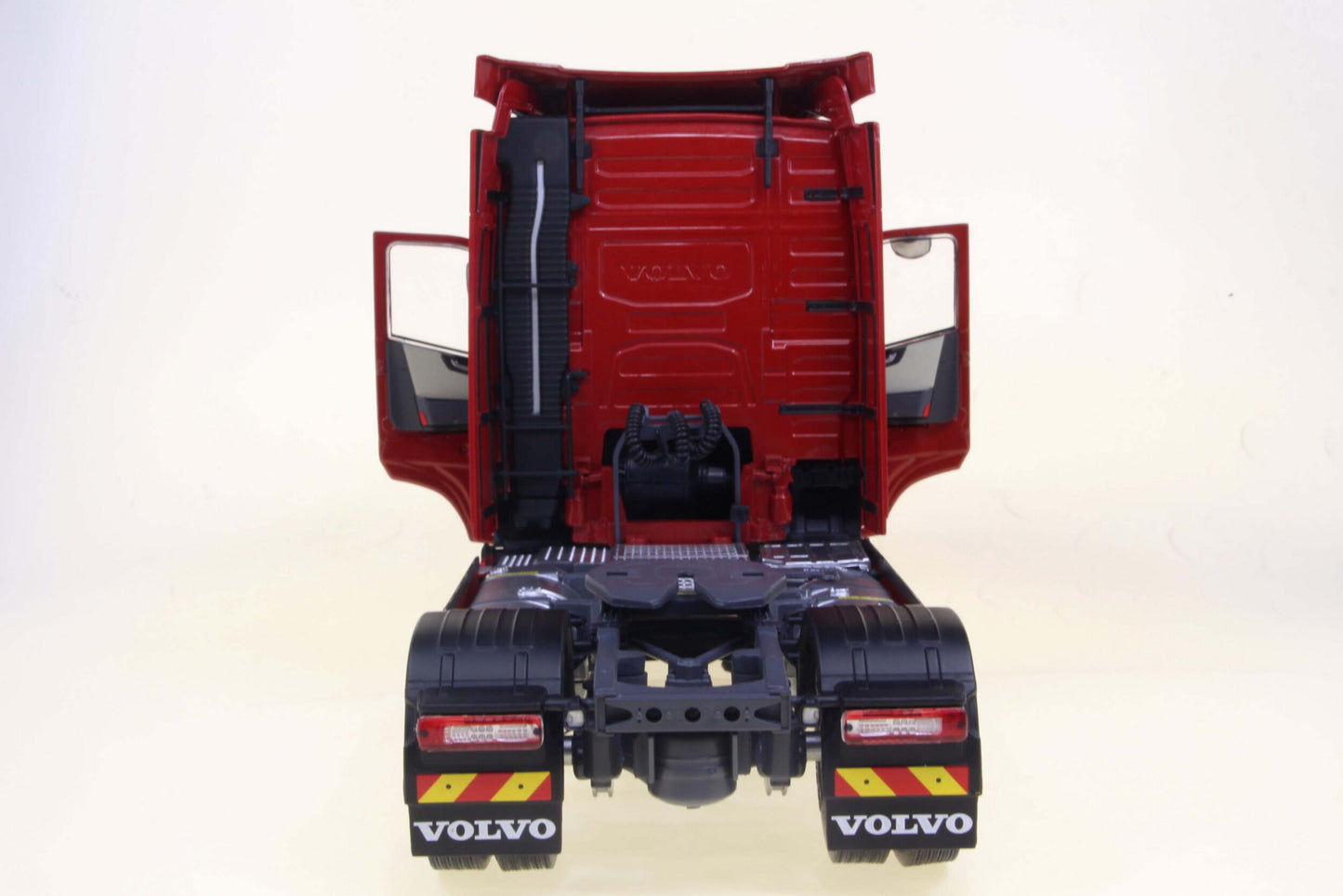 1/24 Solido - Volvo FH XL Globetrotter XL Edition 25 ans