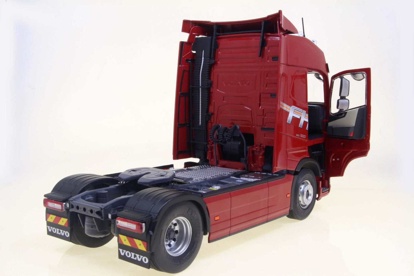 1/24 Solido - Volvo FH XL Globetrotter XL Edition 25 ans