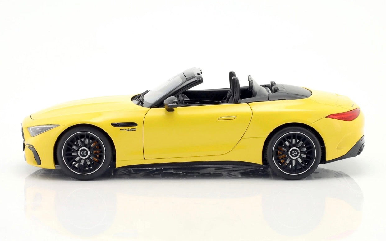 1/18 Mercedes-AMG SL63 4Matic+