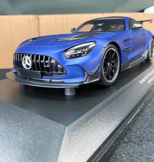 1/18 Mercedes-AMG GT Black Series