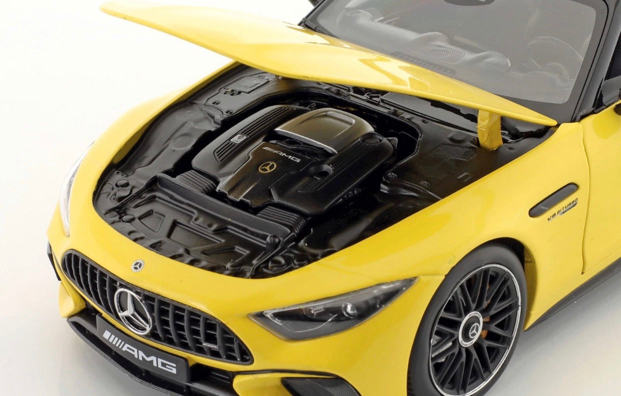1/18 Mercedes-AMG SL63 4Matic+