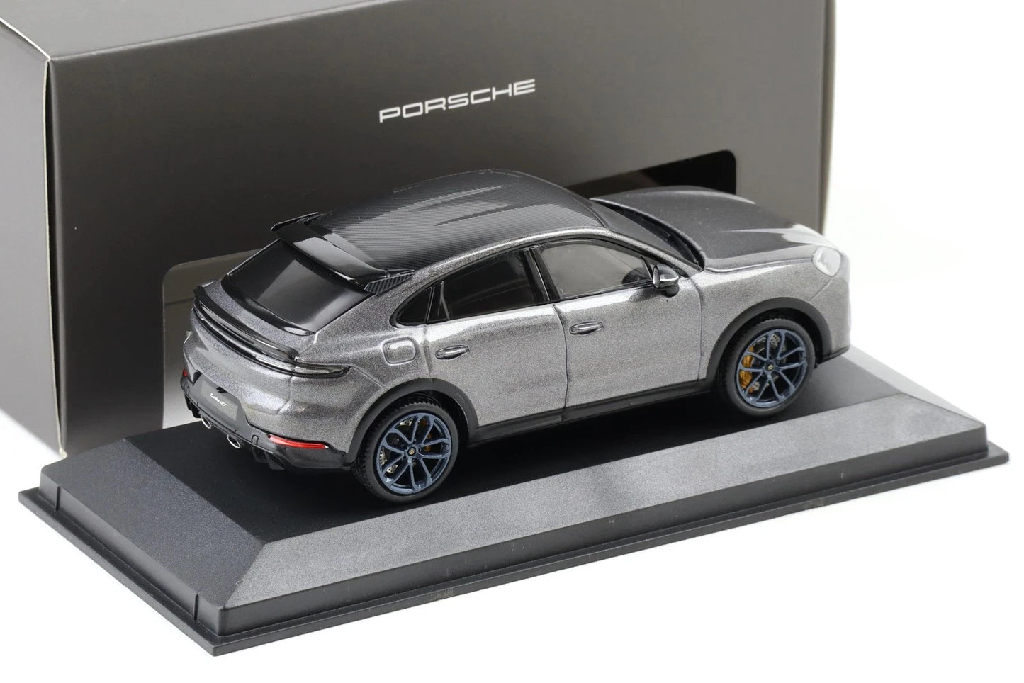 1/43 Porsche Cayenne Coupe Turbo Pack GT