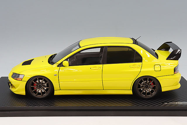 1/18 Mitsubishi Lancer Evolution VIII MR - Jaune