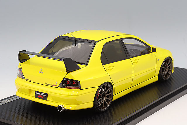 1/18 Mitsubishi Lancer Evolution VIII MR - Jaune