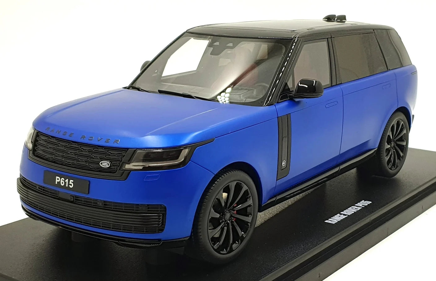 1/18 GT Spirit - Land Rover P615 SV Bleu
